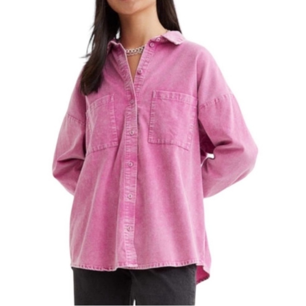 🎁NWT Divided Pink L/S Buttonup Corduroy Shirt- Small
